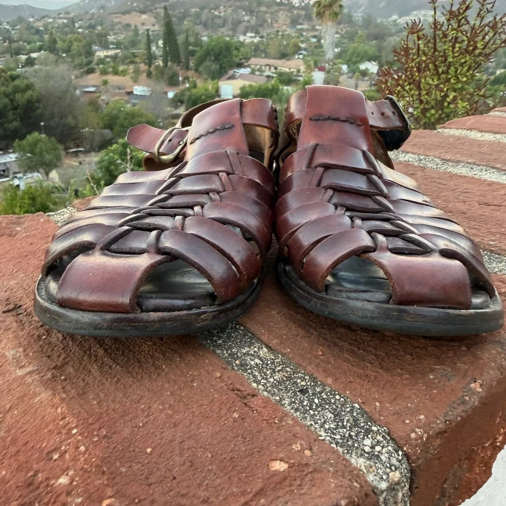 Tommy Bahama Brown Leather Huarache Fisherman Sandals Vibram Sole Mens 9